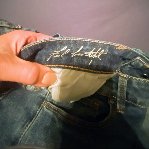 White House Black Market skinny leg six regular stretch jeans - Picture 8 of 13